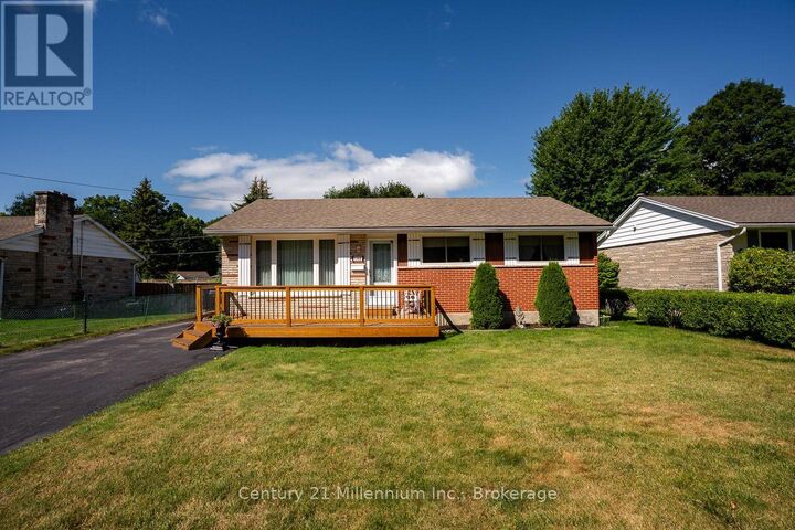 Photo de la propriété:  148 7th Avenue East  ON N4K 2W7 