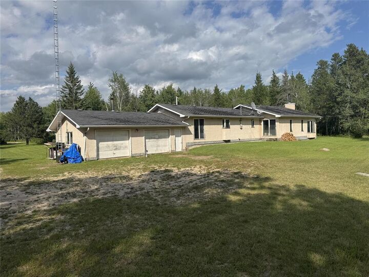 Property Photo: 49074 Corbett Road MB R5L 0L3