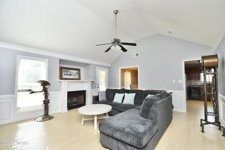Property Photo: 114 Roxbury Drive TN 38305