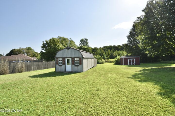 Property Photo: 114 Roxbury Drive TN 38305