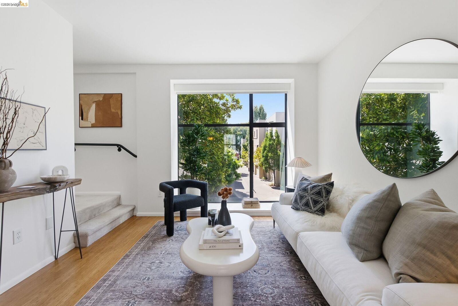 Property Photo:  187 City Limits Cir  CA 94608 