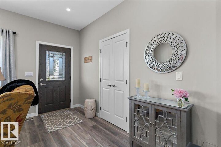 Property Photo: 5312 55 Avenue AB T0B 4J0
