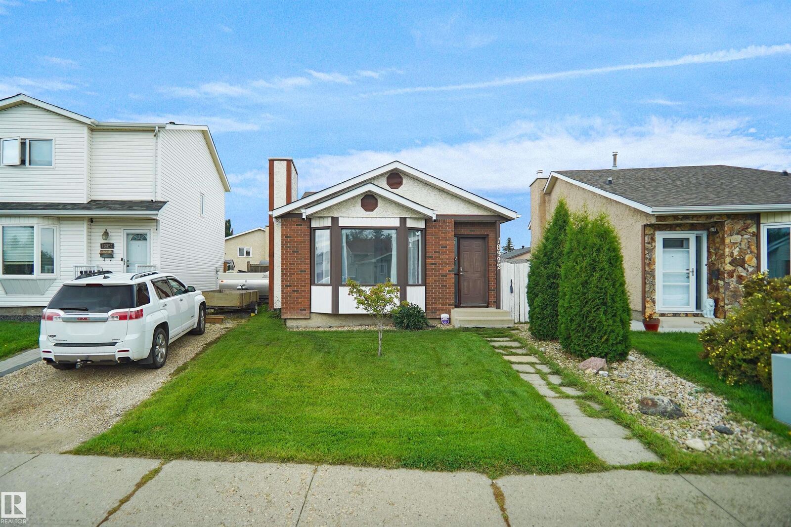 Property Photo: 18322 71A Avenue NW AB T5T 3Z2