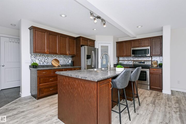 Property Photo:  4120 50 Street  AB T0A 1N0 