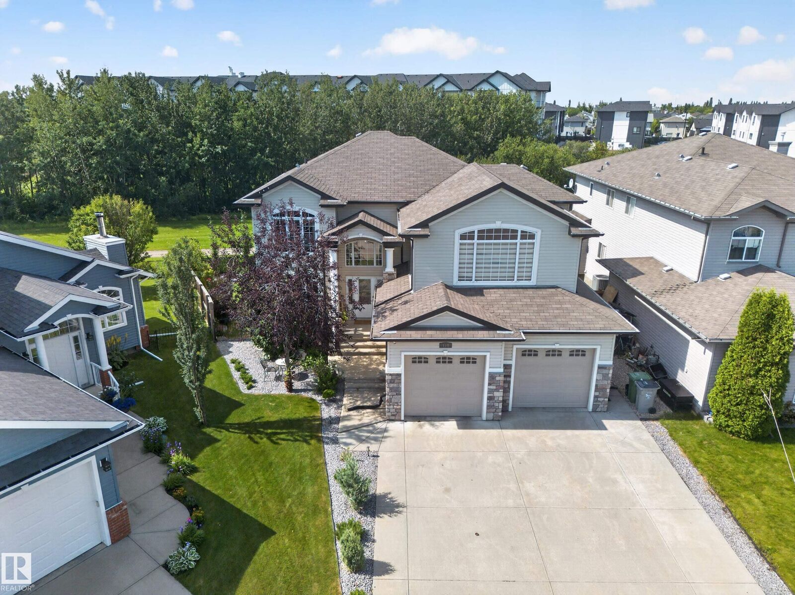 Property Photo: 118 Lakeland Point(E) AB T4X 0B4