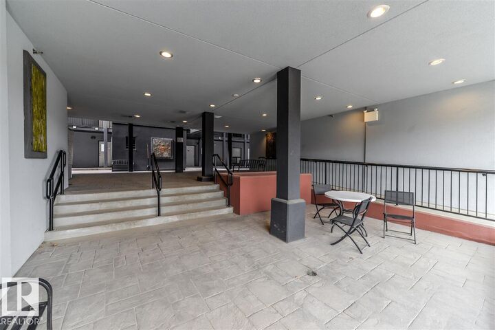 Property Photo: 10518 113 Street NW 203 AB T5H 0C6