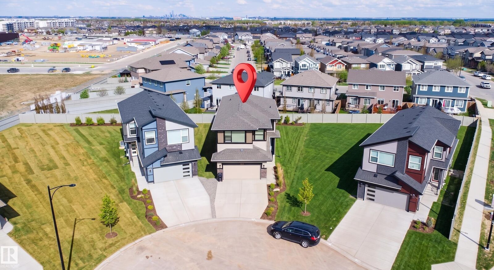 Property Photo:  22328 88 Avenue NW  AB T5T 7Y3 