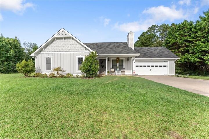 Property Photo: 238 Red Rider Road GA 30534