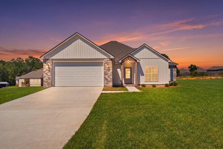 Property Photo:  14 Sandhill Oak  MS 39402 