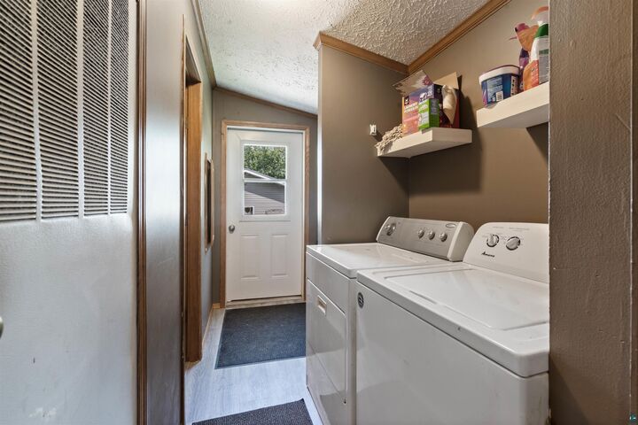 Property Photo:  9395 Larson Rd  MN 55711 