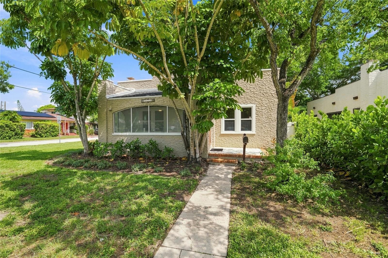Property Photo:  4595 9th Avenue N  FL 33713 