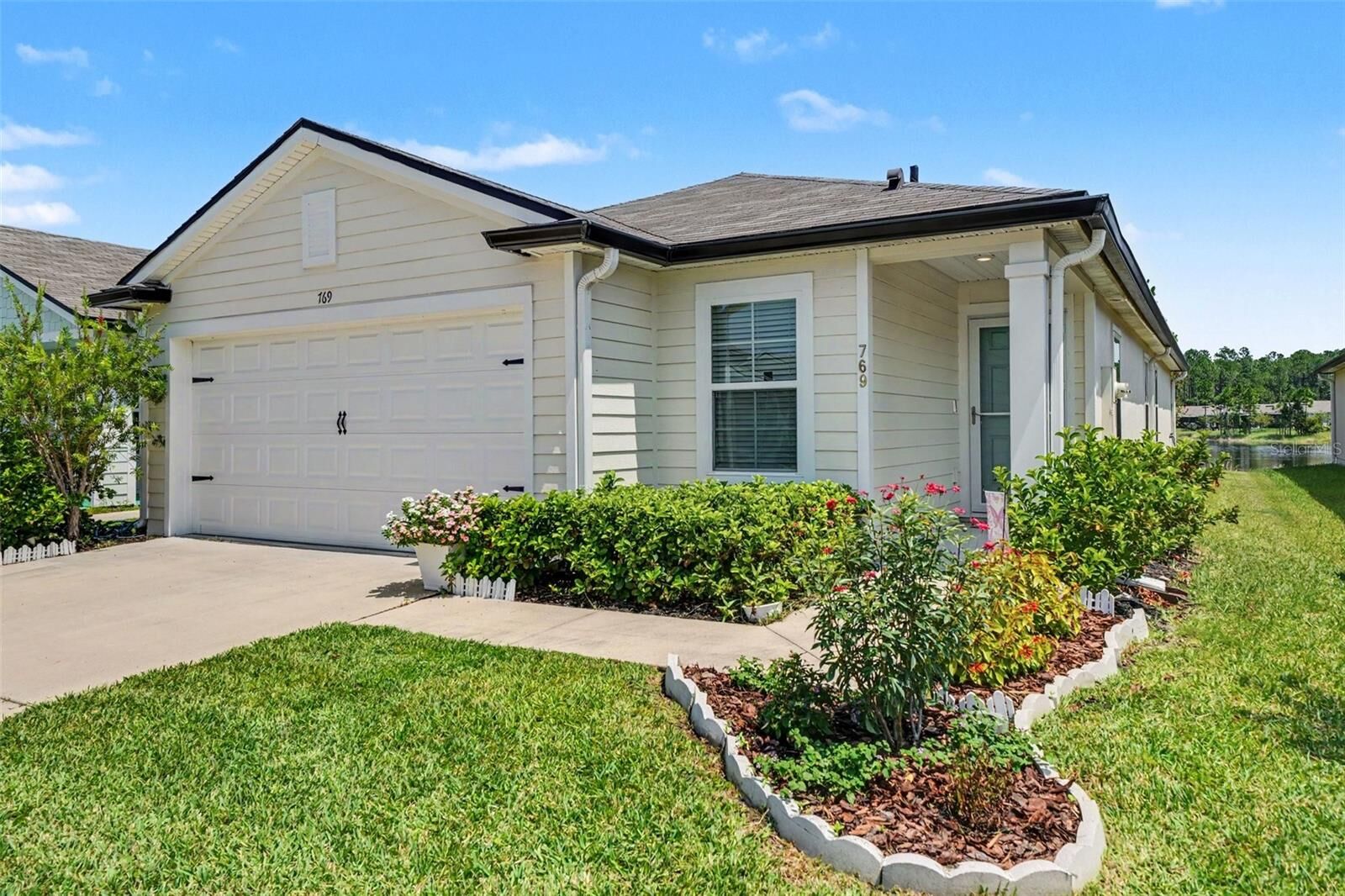 Property Photo:  769 Grand Reserve Drive  FL 32110 