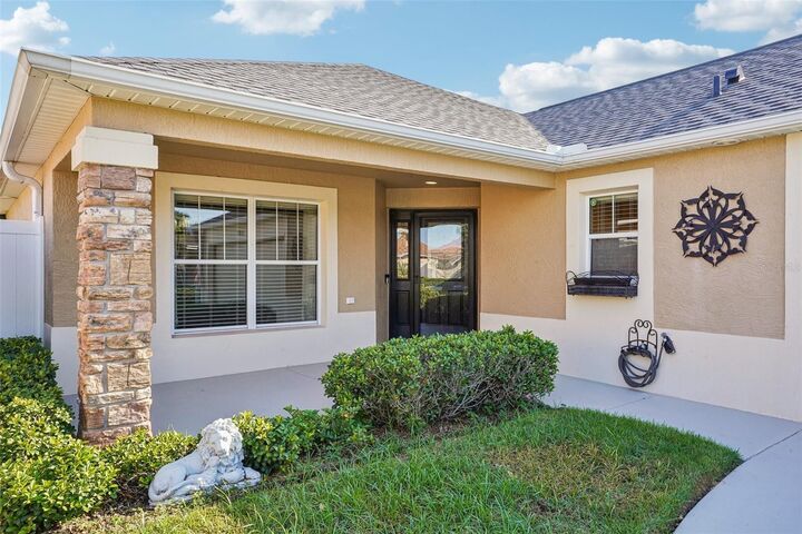 Property Photo: 583 Arteaga Way FL 32162