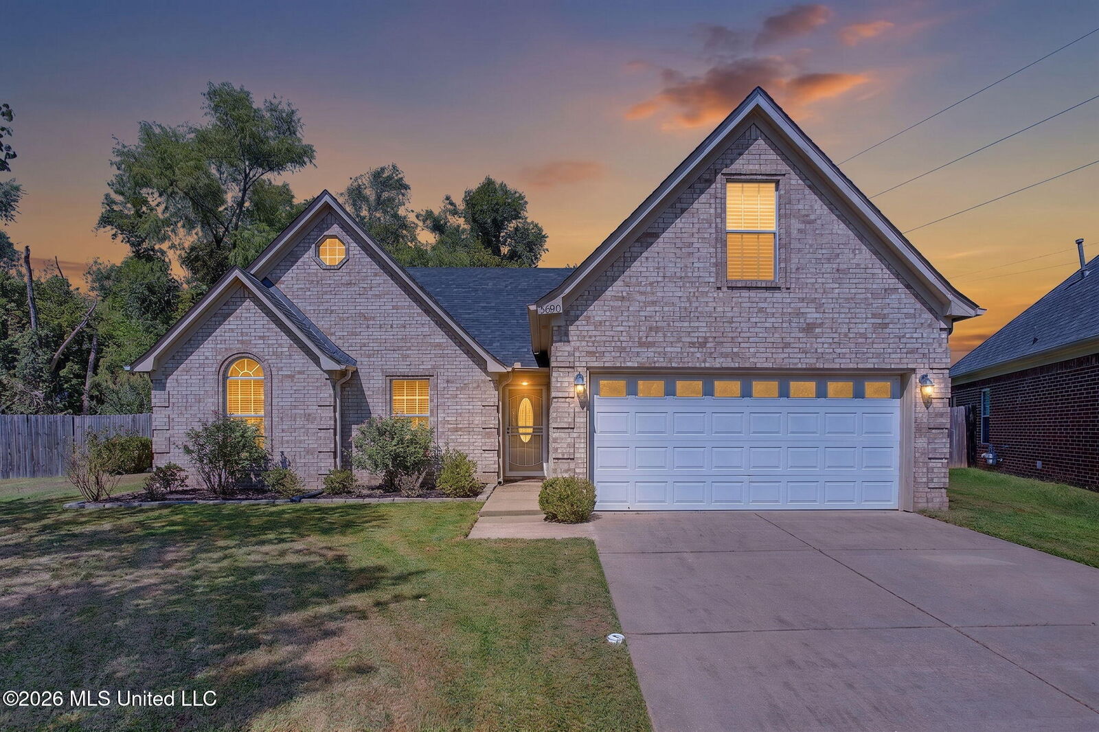 Property Photo:  5590 Gilliland Cove  MS 38671 