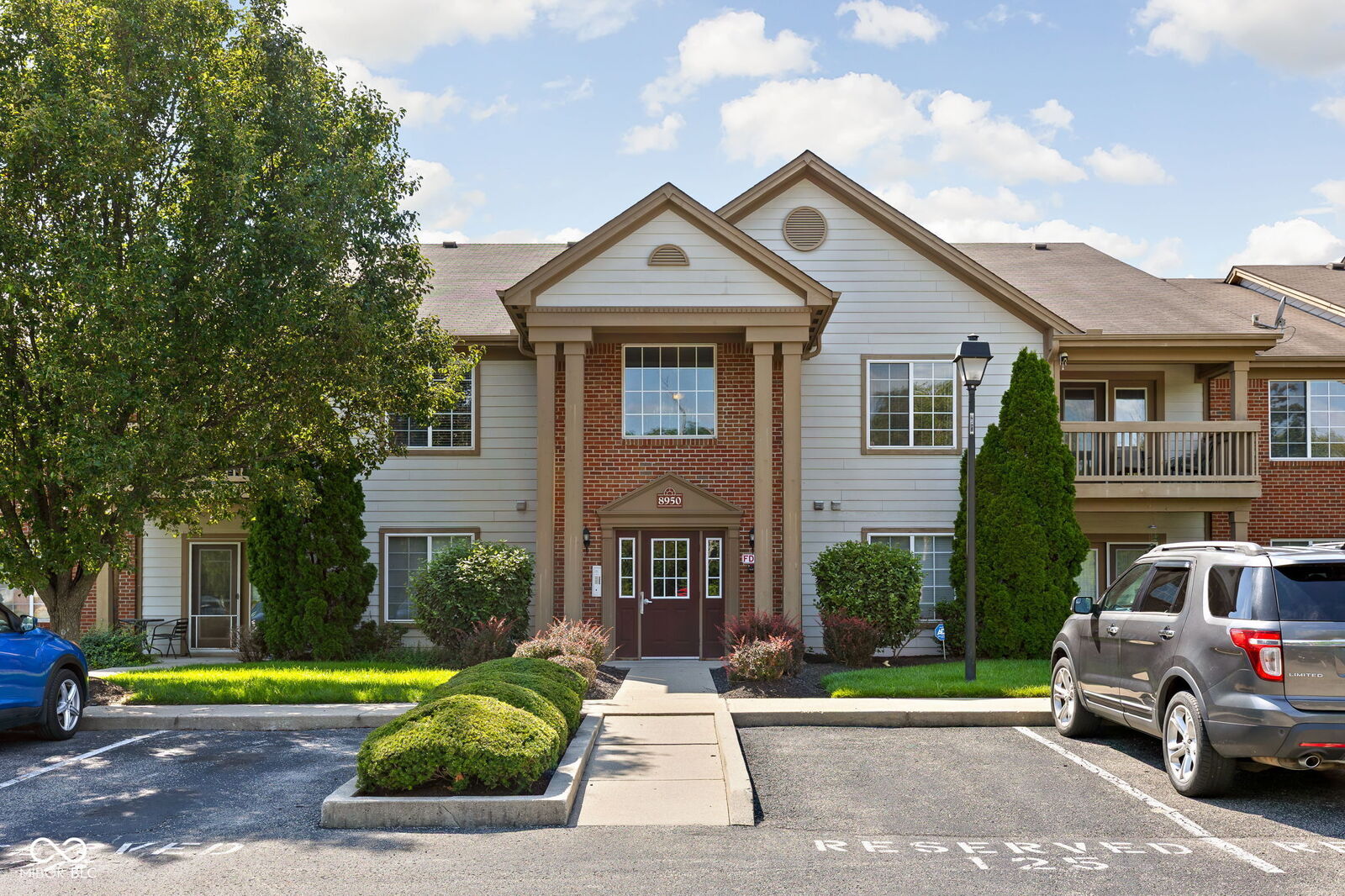 Property Photo:  8950 Hunters Creek Drive 208  IN 46227 