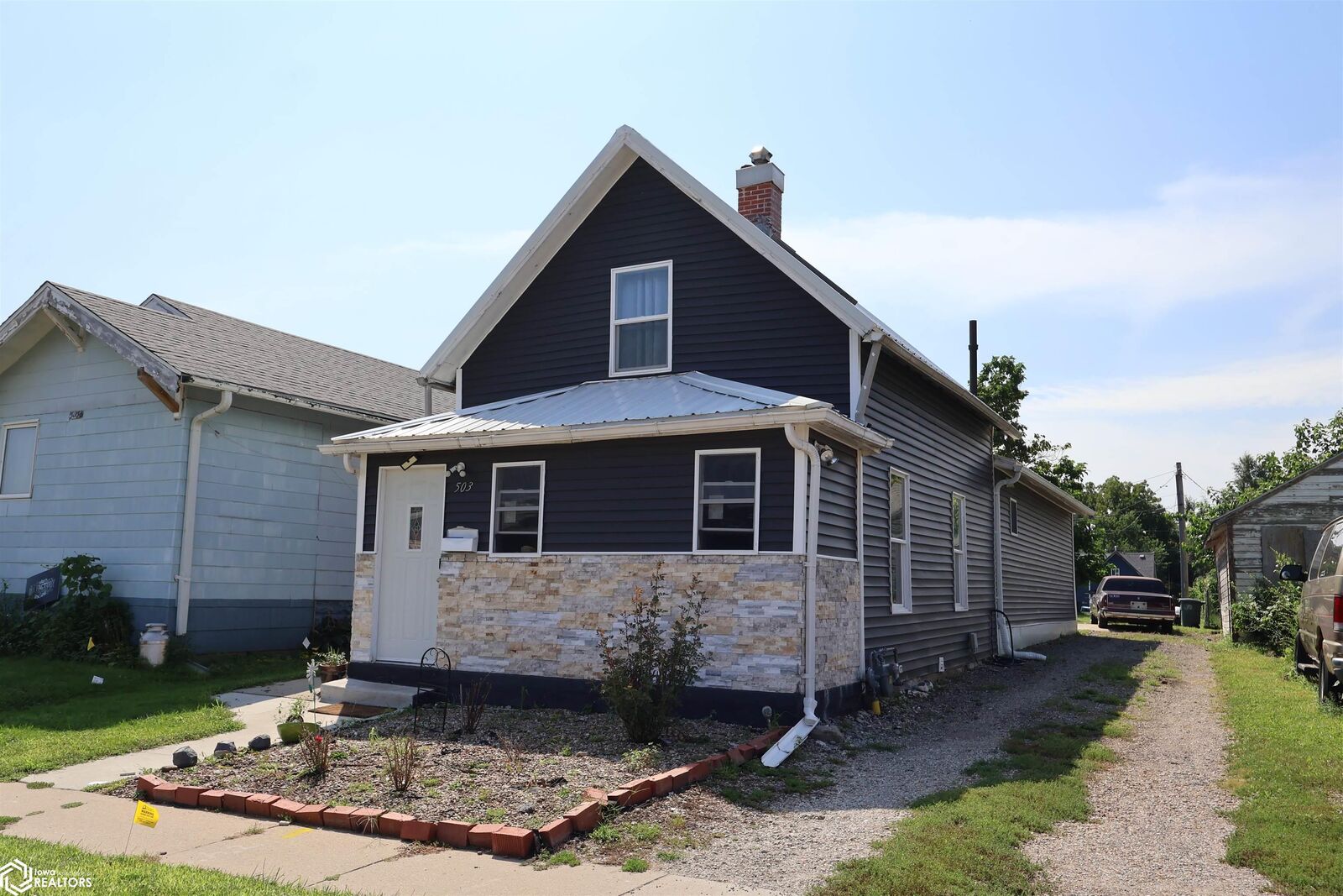 Property Photo:  503 May Street  IA 50158 