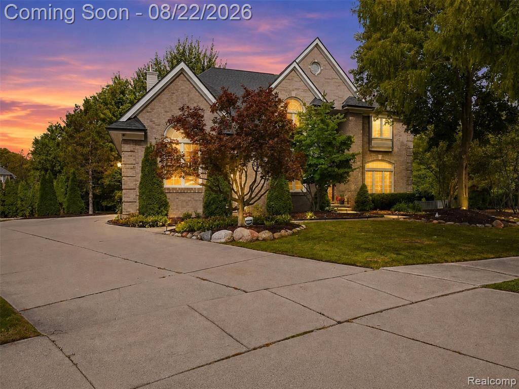 Property Photo: 22099 Barclay Court MI 48374 3876