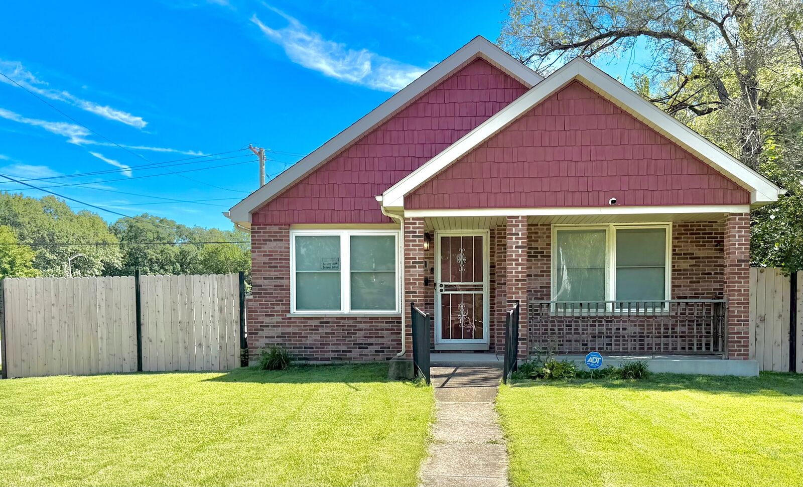 Property Photo:  15201 Dorchester Avenue  IL 60419 