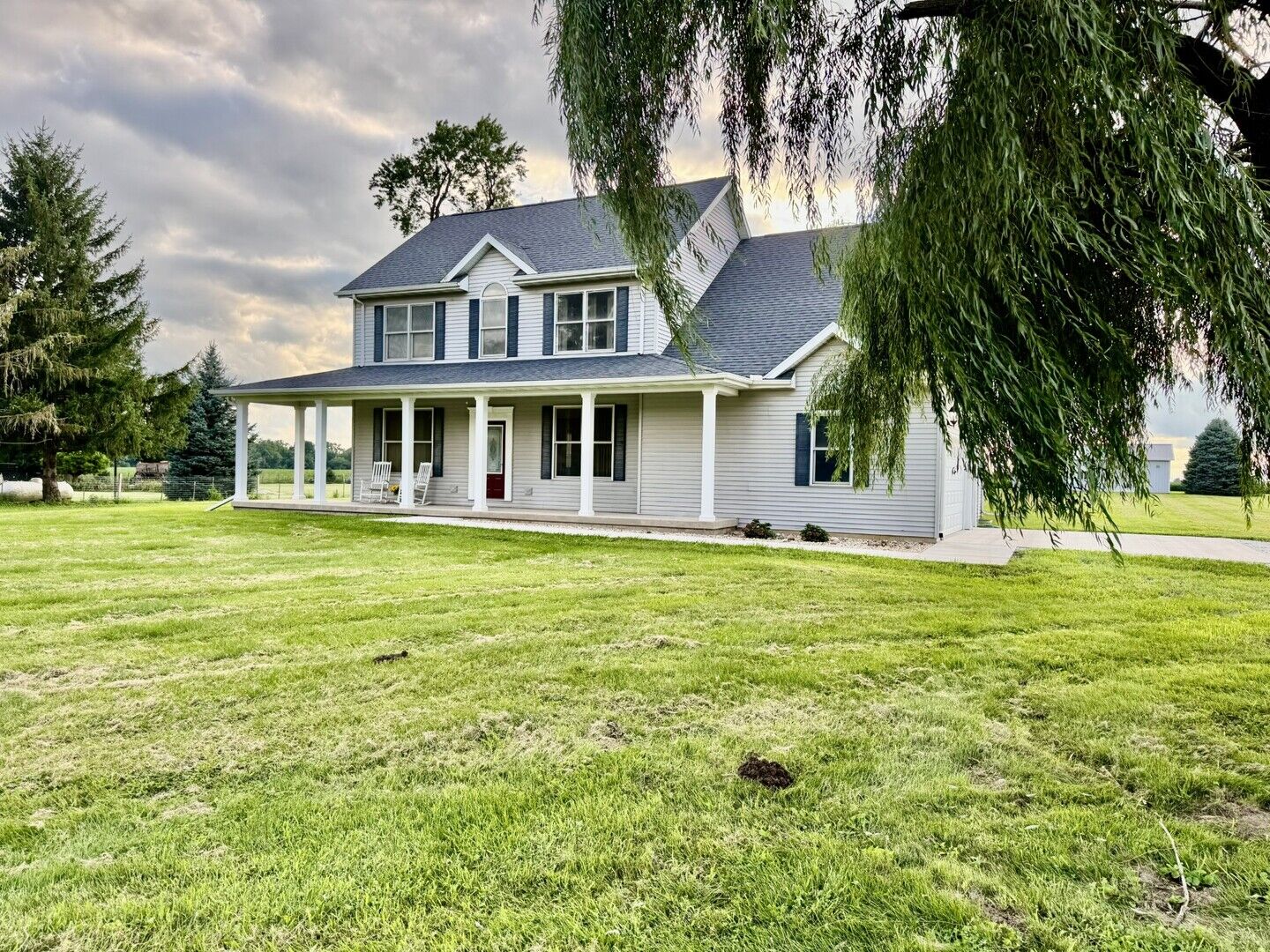 Property Photo: 3039 E 3rd Road IL 61301