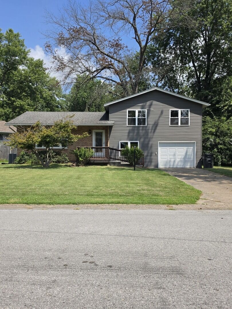 Property Photo: 219 S Gray Drive IL 62901