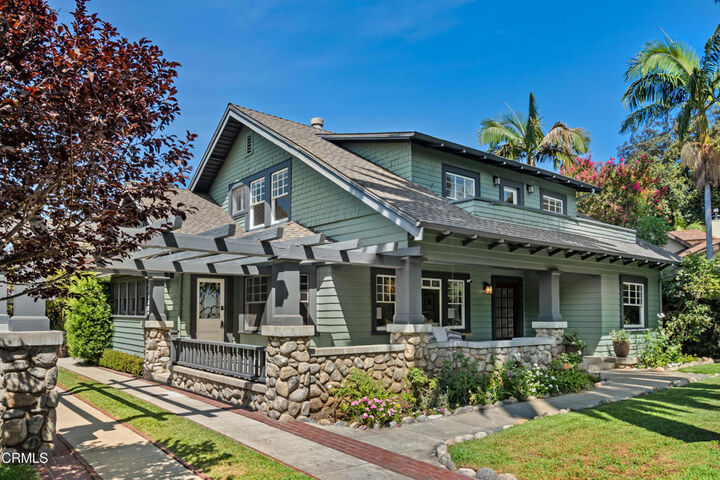 Property Photo: 133 N Orange Grove Boulevard CA 91103