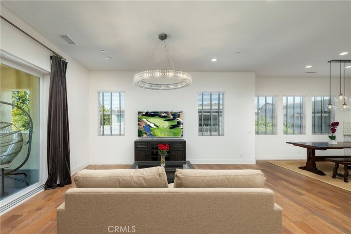 Property Photo:  251 Follyhatch  CA 92618 