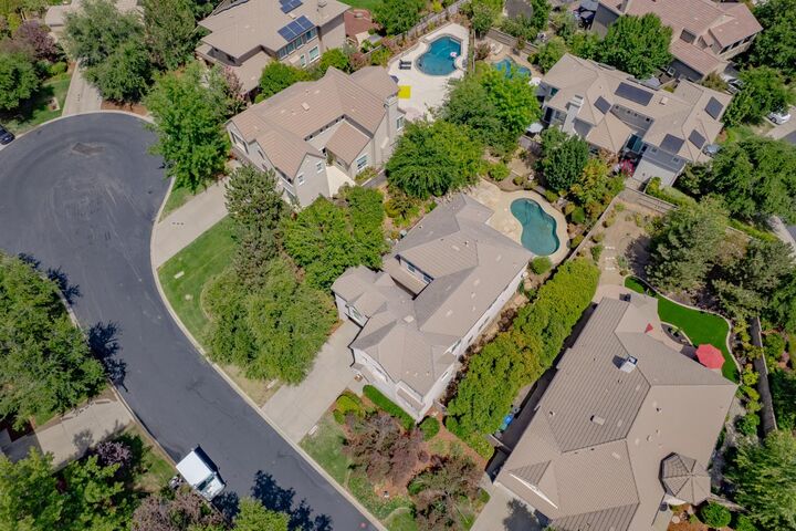 Property Photo: 211 Tarquina Court CA 95762