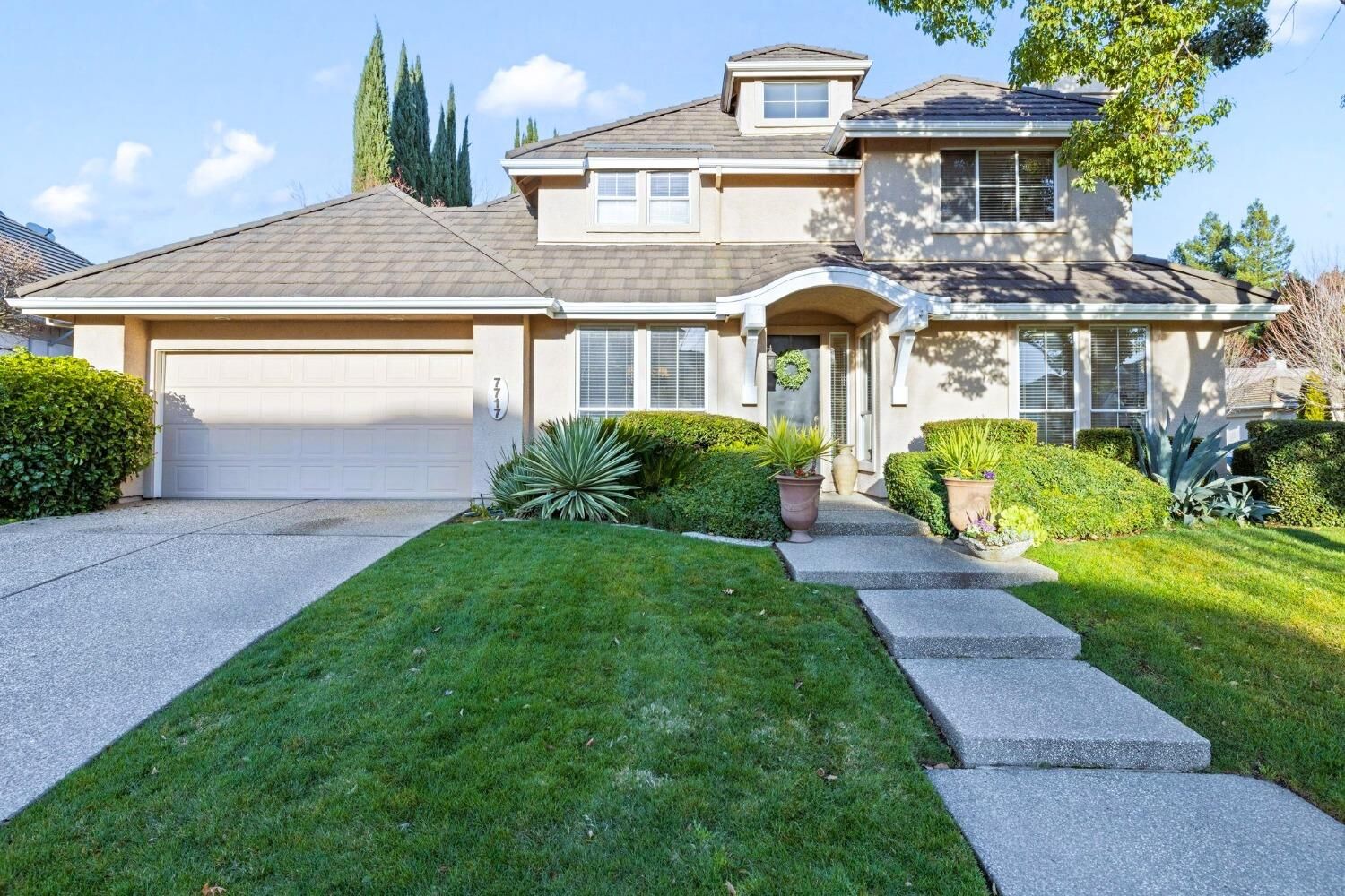 Property Photo: 7717 E Port Drive CA 95831