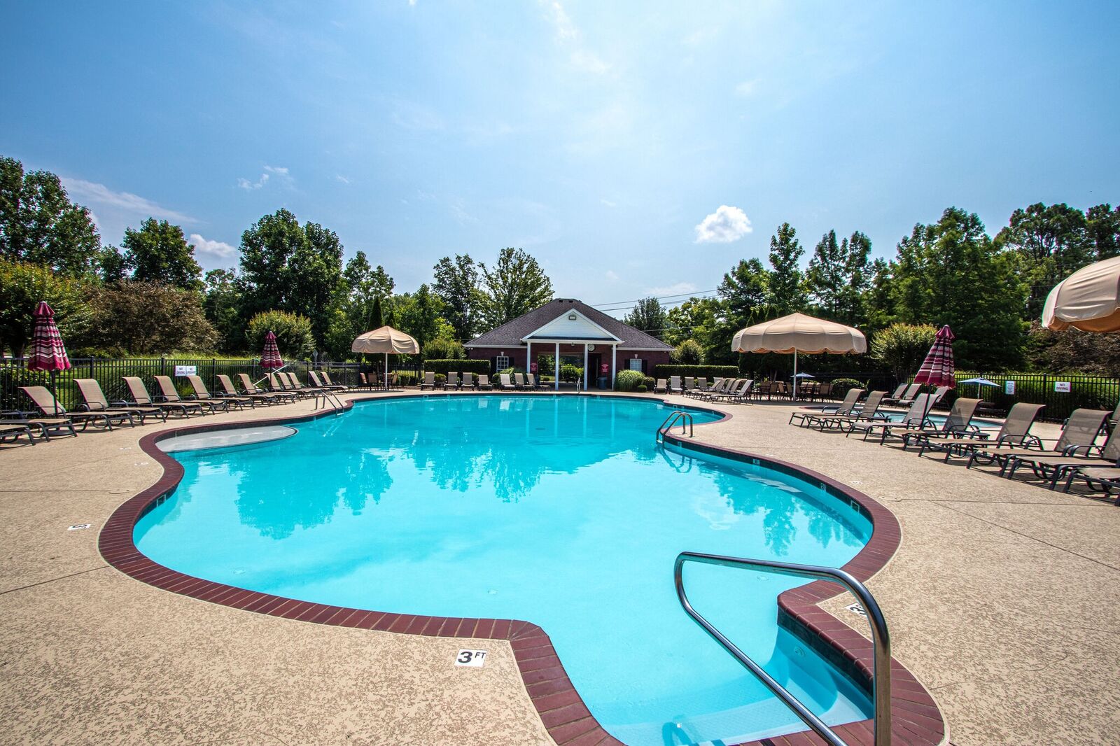 Property Photo:  812 Renaissance Ave  TN 37129 