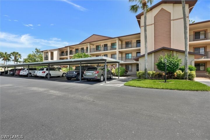 Property Photo: 7340 Saint Ives Way 3102 FL 34104
