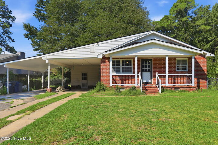 Property Photo:  103 Arthur Court  NC 28546 