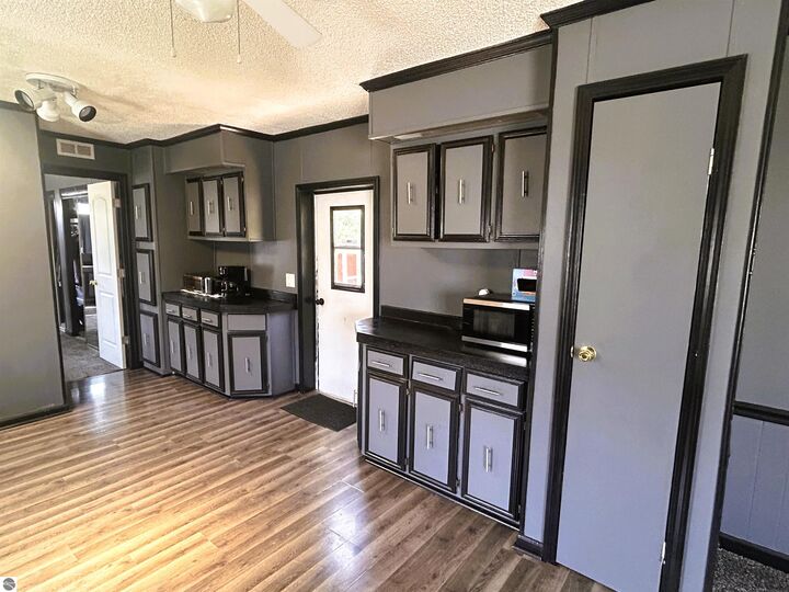 Property Photo: 1147 Barnswood Court MI 48858