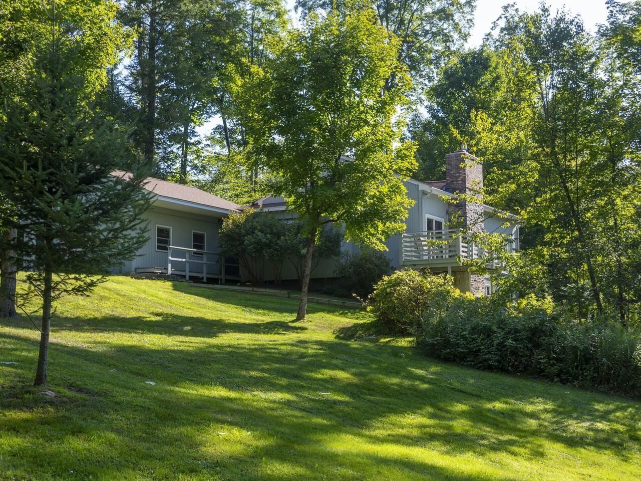 Property Photo:  122 Greatwood Drive  VT 05667 