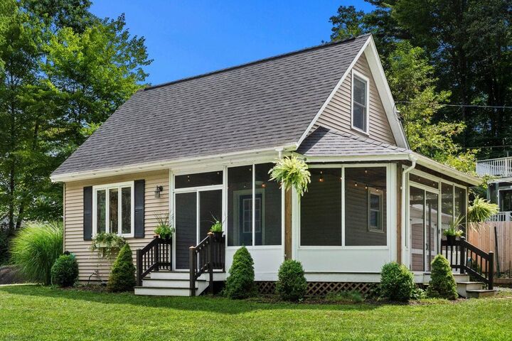 Property Photo:  3 Lake Front Street  NH 03031 