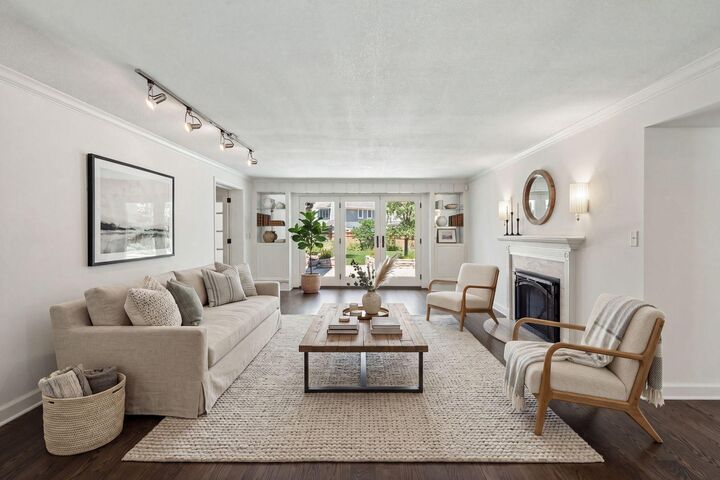 Property Photo: 5404 Interlachen Boulevard MN 55436
