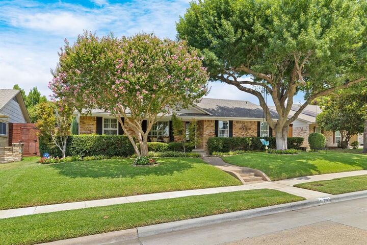 Property Photo:  7617 La Risa Drive  TX 75248 