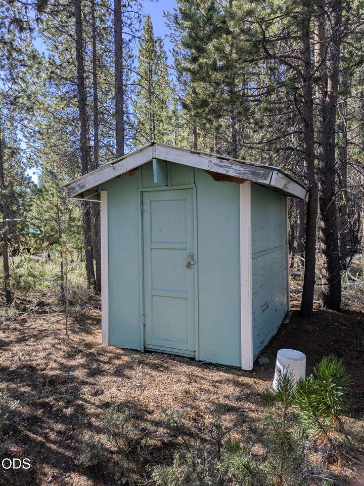 Property Photo:  123618 Cruikshank Drive  OR 97733 
