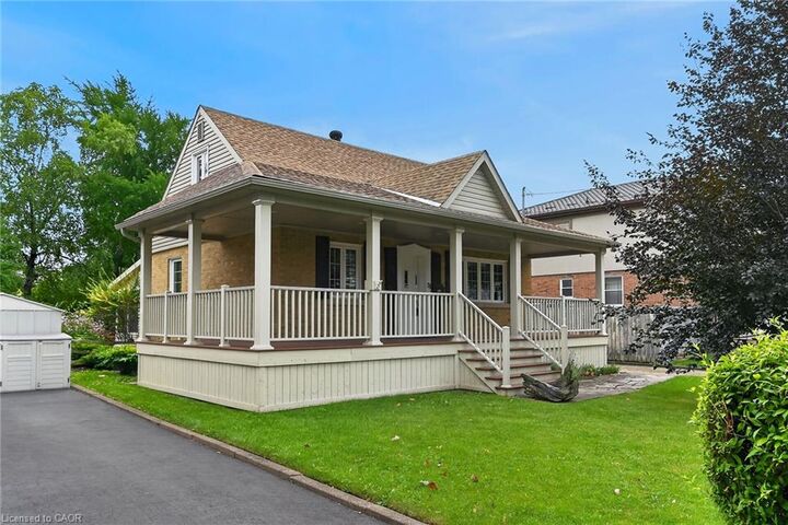 Property Photo: 31 Gailmont Drive ON L8K 4B2