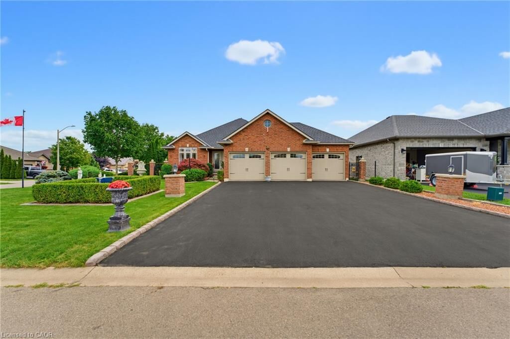 Property Photo: 1 Galinee Trail ON N0A 1N9