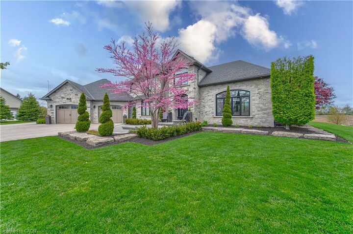 Property Photo: 100 Deer Crescent ON N0J 1C0