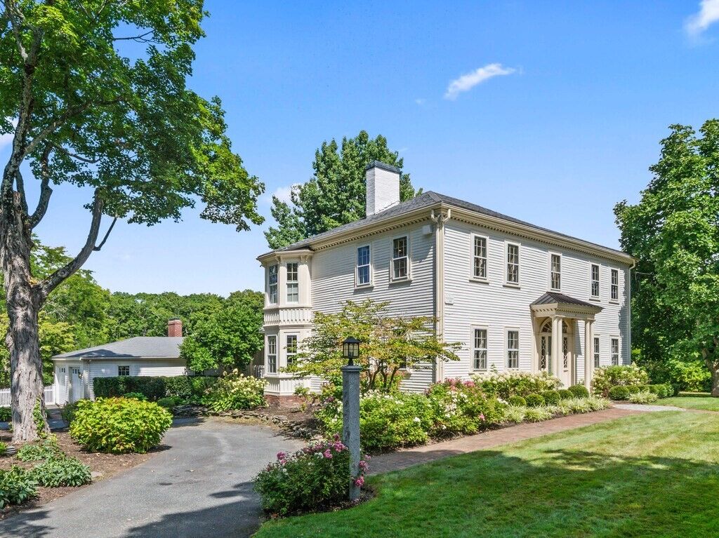 Property Photo:  8 Washington Street  MA 01770 