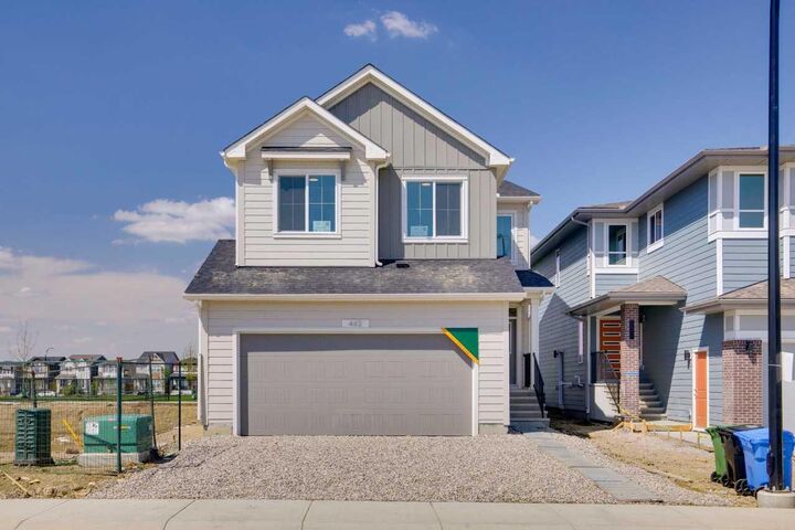 462 Bighorn Avenue SW — photo 1