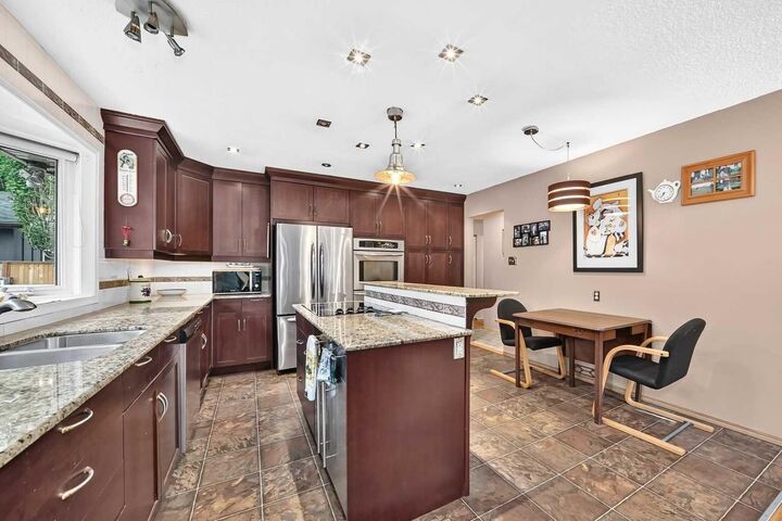 Property Photo: 728 Willacy Drive SE AB T2J 2B1