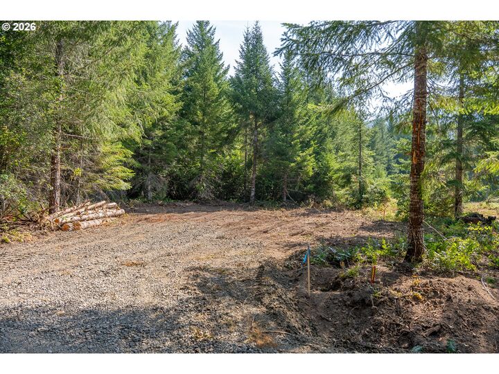 Property Photo: Hawk Meadows Rd 3 WA 98610