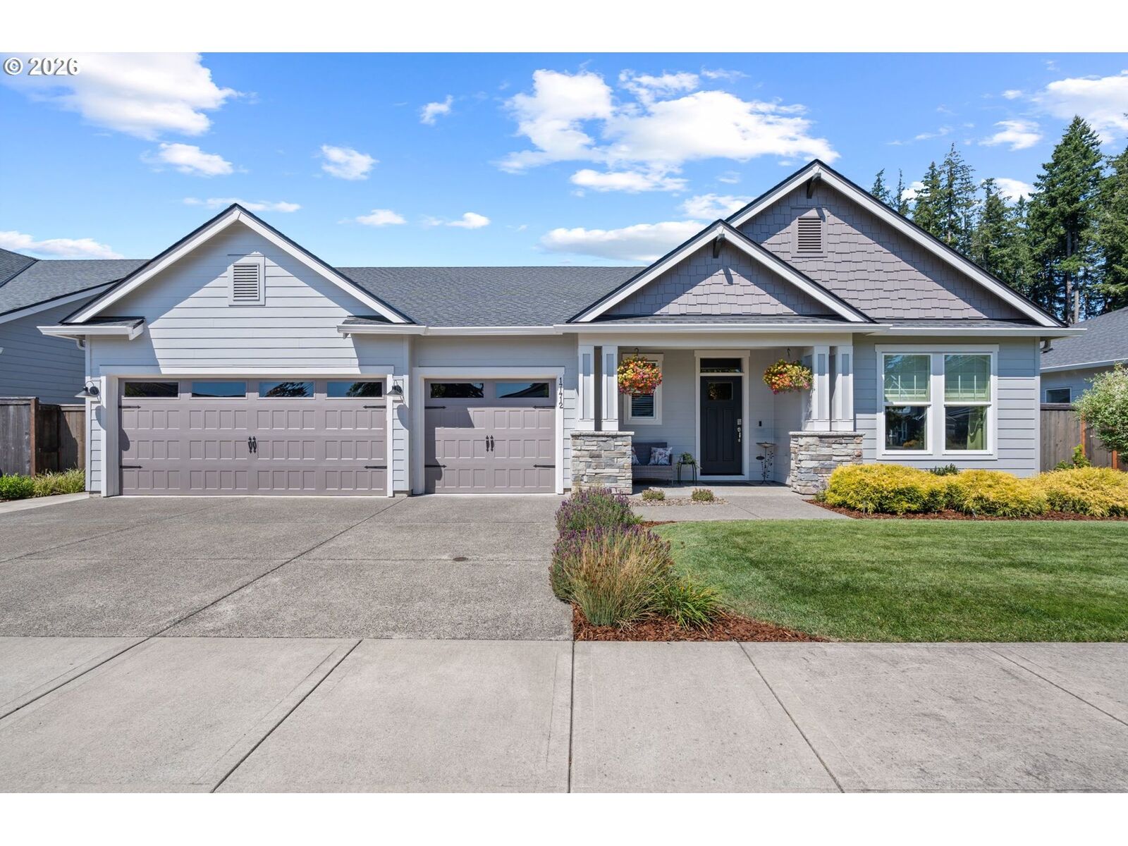Property Photo: 17412 NE 77th St WA 98682