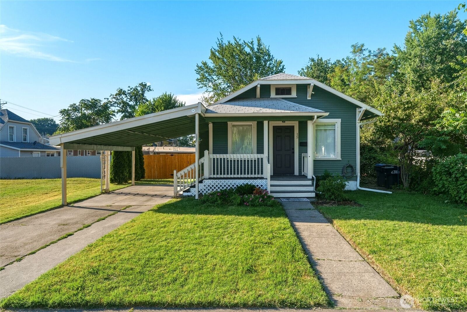 Property Photo: 15 Whitman Street WA 99362