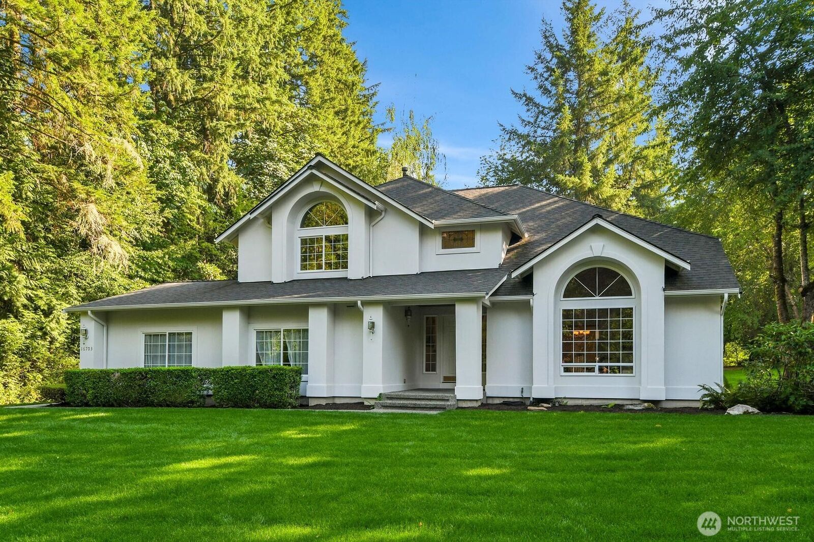 Property Photo:  16703 NE 172nd Place  WA 98072 