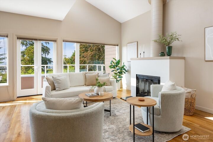Property Photo:  101 NW 58th Street 12  WA 98107 