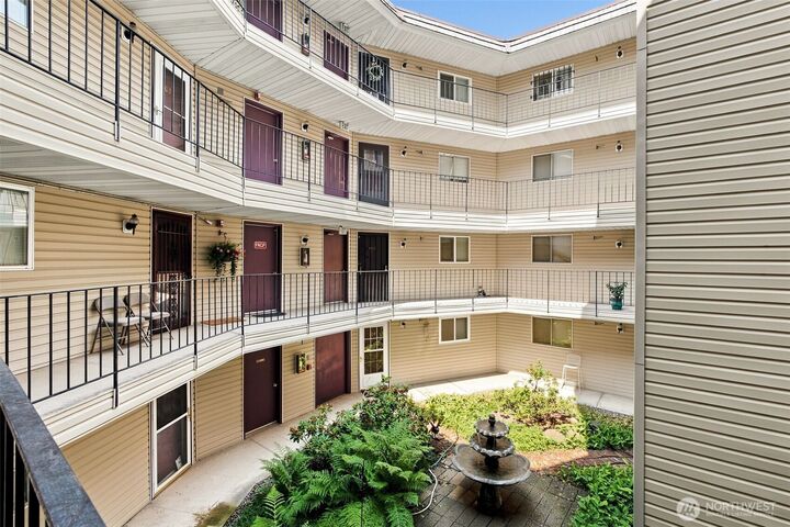 Property Photo:  10321 E Main Avenue 202  WA 99206 