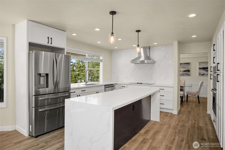 Property Photo:  20503  96th Way S  WA 98031 